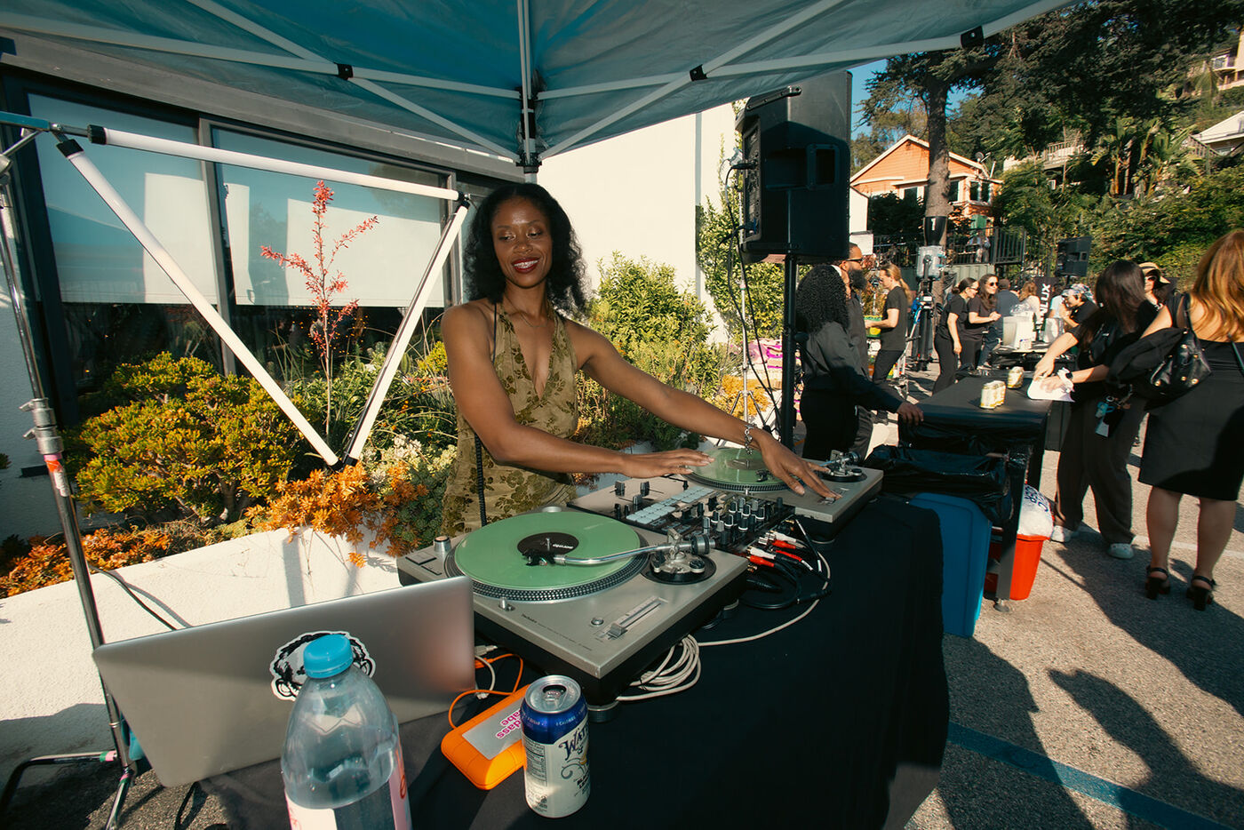 DJ Smiles on the turntables