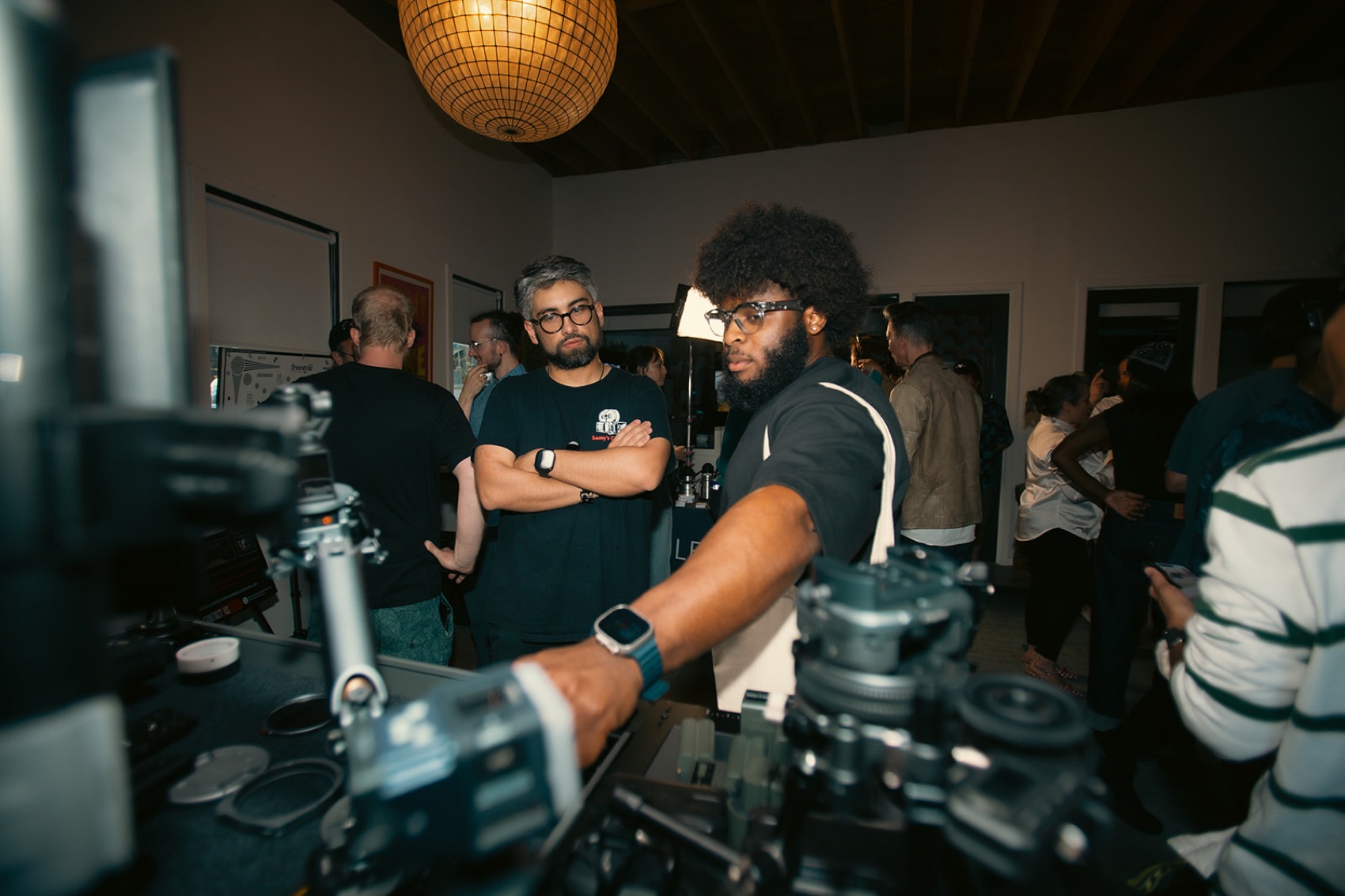 Gear demo at a Salon event